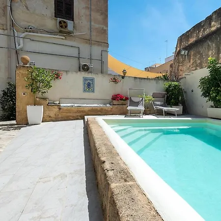 アパート Garibaldi 15