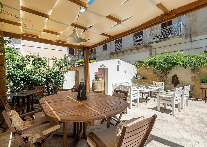 Garibaldi 15 アパート