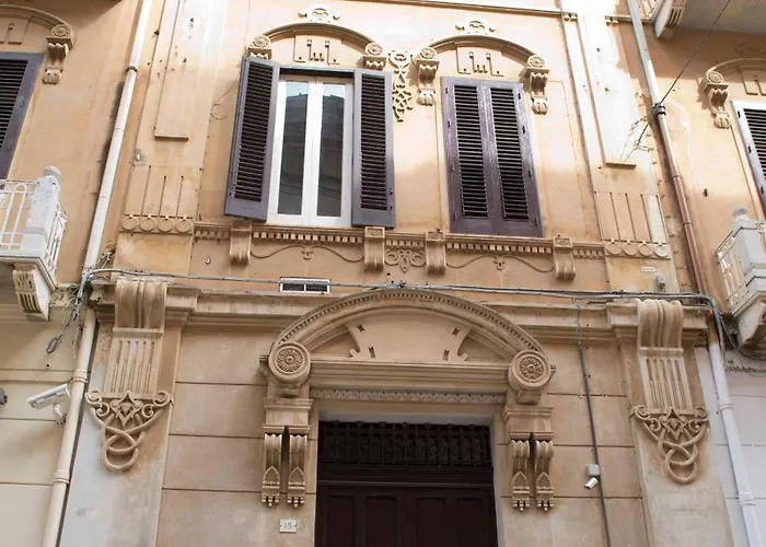 Garibaldi 15 アパート